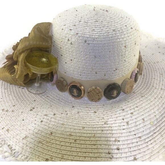 Falls Creek Women's Summer Hat  Wine Motif With Sunflower White & Tan Wide Brim - Picture 2 of 8